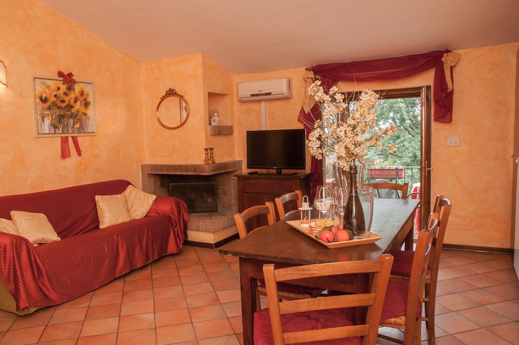 Residenza Il Palazzo Apartamento Castiglione del Lago Quarto foto